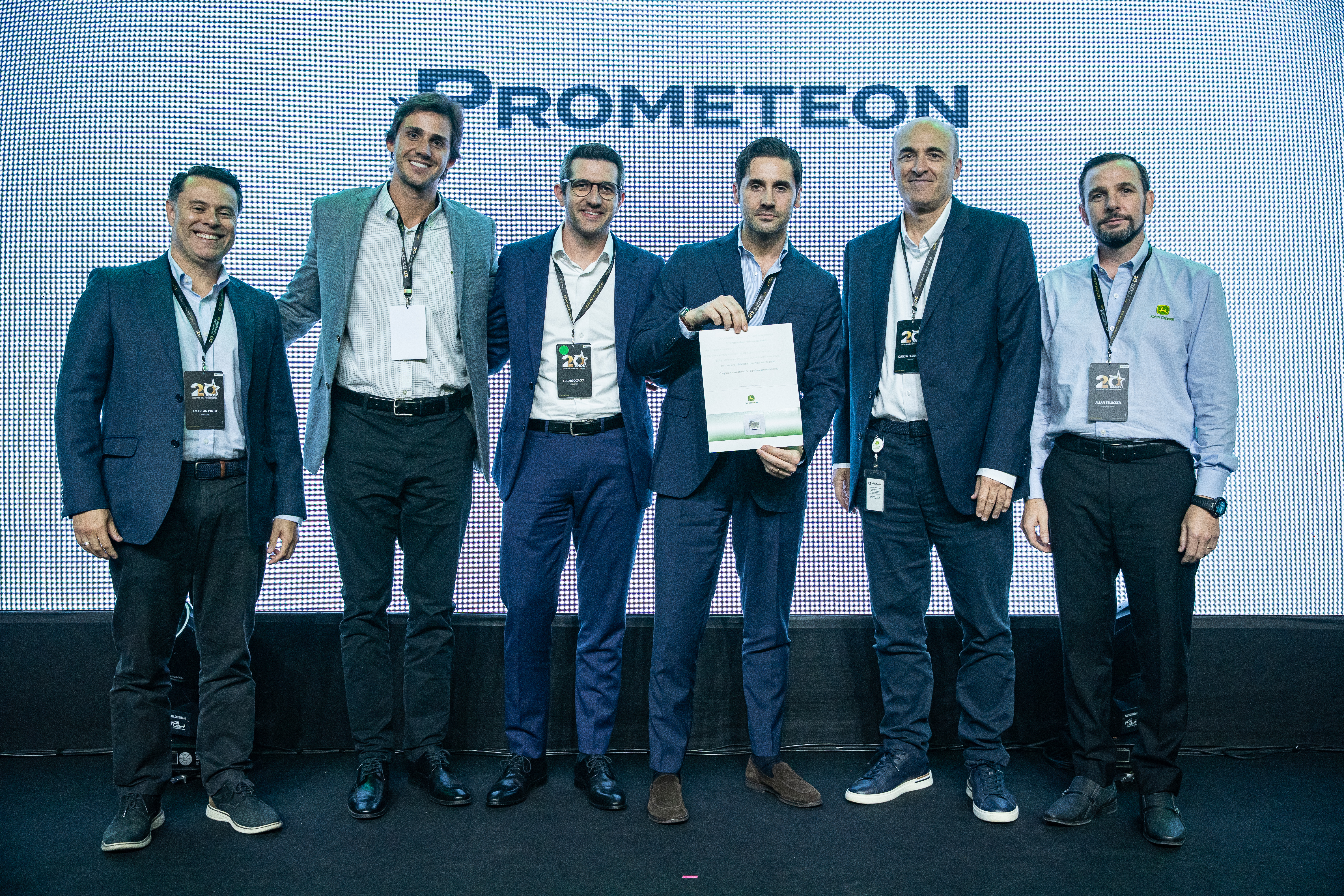 https://prometeon-website-assets.s3-eu-west-1.amazonaws.com/uploads/c1426436-81cf-4790-b6a2-50d75108ac08.jpg